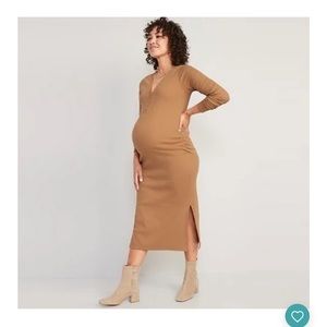 Old Navy fall maternity dress size small